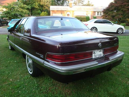 Buick Roadmaster 1955 салон