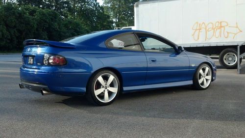 2005 pontiac gto base coupe 2-door 6.0l