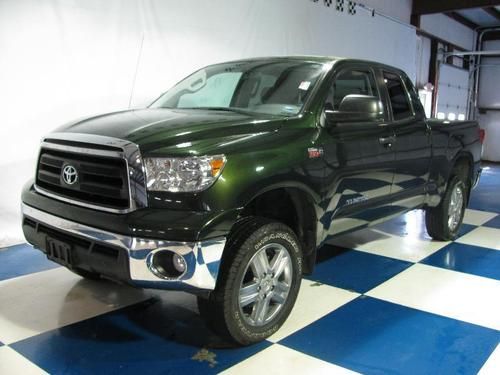 2012 toyota tundra 4wd double cab auto...5.7l v8