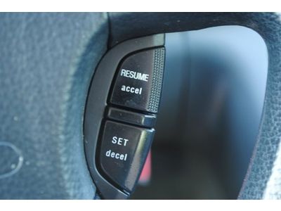 LX Manual 2.2L Front Wheel Drive Wheel Covers Steel Wheels Power Steering A/C, image 18