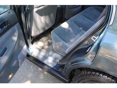 LX Manual 2.2L Front Wheel Drive Wheel Covers Steel Wheels Power Steering A/C, image 25
