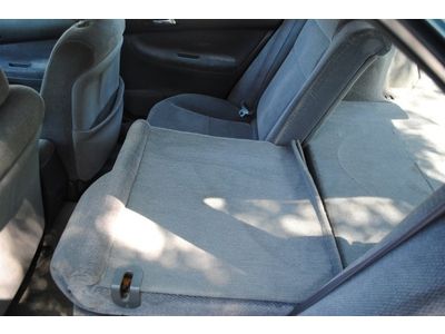 LX Manual 2.2L Front Wheel Drive Wheel Covers Steel Wheels Power Steering A/C, image 35