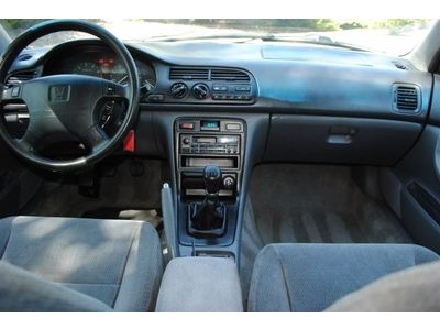 LX Manual 2.2L Front Wheel Drive Wheel Covers Steel Wheels Power Steering A/C, image 45