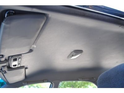 LX Manual 2.2L Front Wheel Drive Wheel Covers Steel Wheels Power Steering A/C, image 52