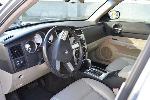 2006 Dodge Charger RT Hemi LOW MILES Silver / Gray LOW RESERVE, image 16