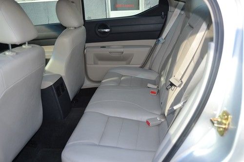 2006 Dodge Charger RT Hemi LOW MILES Silver / Gray LOW RESERVE, image 17