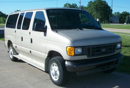 2007 ford e-150 xl standard passenger van 3-door 4.6l lic#8842