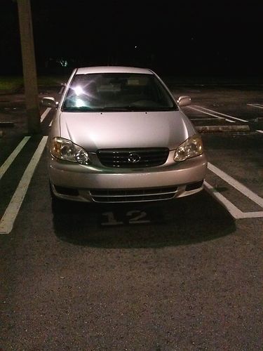 2004 Toyota Corolla LE Sedan 4-Door 1.8L, image 2