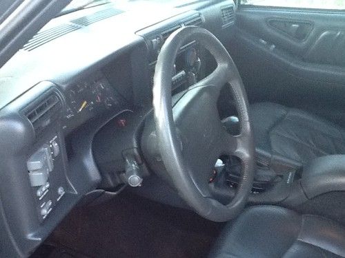 97 chevrolet sport utility 4 dr, image 13