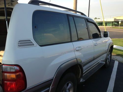 2000 Toyota Land Cruiser Base Sport Utility 4-Door 4.7L (4 X 4), image 11