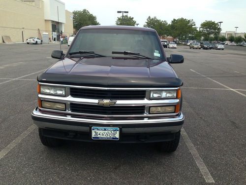 1997 chevrolet tahoe ls sport utility 2-door 5.7l nice truck