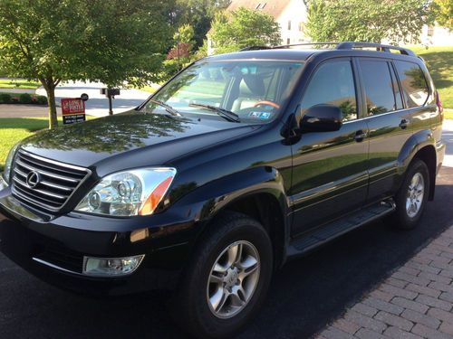 2004 lexus gx470 14 k original miles!!!  one owner, clean carfax, no paintwork!