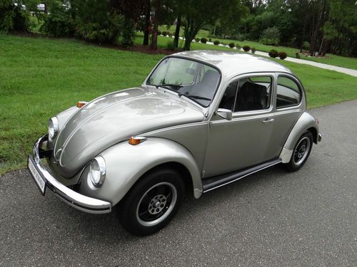 Restored clean beetle low mileage bug four speed