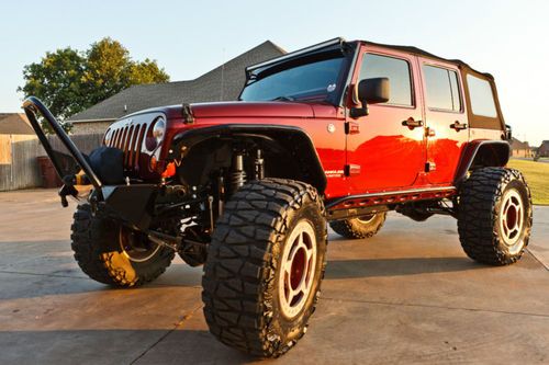 2007 jeep wrangler unlimited sahara 4-door 3.8l supercharged