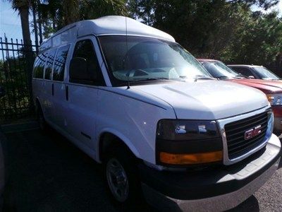 Handicap van wheelchair lift raised roof and doors