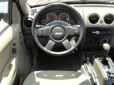 SPORT 4X4 SUV 3.7L V6 Clean Car Fax Red Tan Local Vehicle, image 5