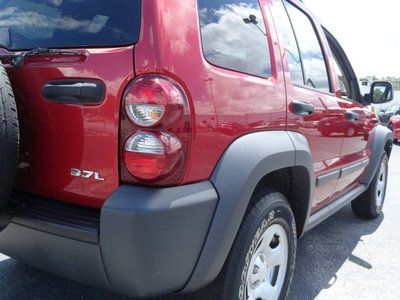 SPORT 4X4 SUV 3.7L V6 Clean Car Fax Red Tan Local Vehicle, image 11