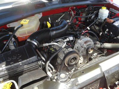 SPORT 4X4 SUV 3.7L V6 Clean Car Fax Red Tan Local Vehicle, image 21
