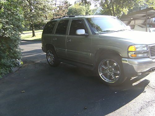 2000 GMC Yukon SLT Sport Utility 4-Door 5.3L, image 4