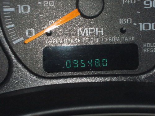 2000 GMC Yukon SLT Sport Utility 4-Door 5.3L, image 17