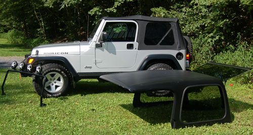 2004 jeep wrangler rubicon hard &amp; soft top, many extras, very clean 79,000 mi