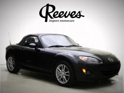 Convertible 2.0l cd 4 cylinder engine 4-wheel abs 4-wheel disc brakes a/c