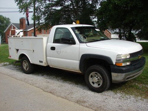 Southern at&amp;t altec utility truck well maintained truck 6.6 duramax turbo diesel