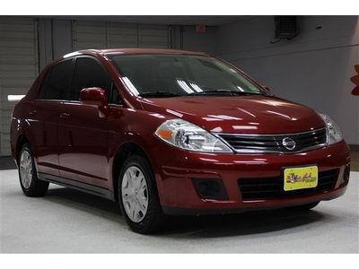 1.8l, front wheel drive, auxiliary audio input, power windows, anti-roll bar