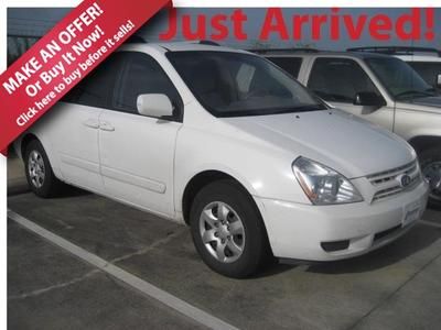 08 white ex 3.8l 4 door automatic 3 row seats dual ac cd/mp3 keyless entry esc