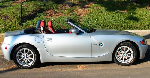 2003 bmw z4 2.5i convertible 2-door 2.5l