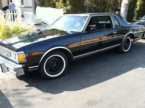 1979 chevrolet caprice classic landau coupe 2-door 5.0l