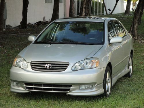 2004toyota corolla s