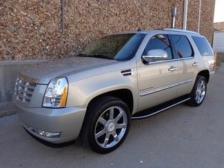 2007 cadillac escalade 2wd luxury-navigation-dvd-moonroof-carfax certified