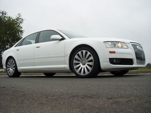 2007 audi a8 quattro base sedan 4-door 4.2l **beautiful**