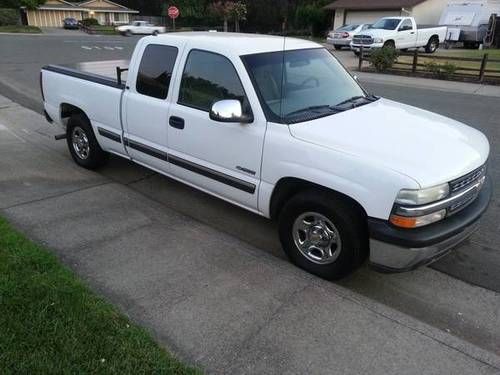 2000 chevy 1500 ext cab silverado 4 door