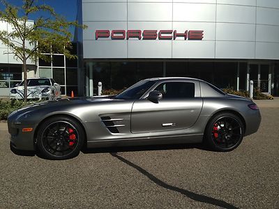 2012 mercedes sls coupe 563 hp! one owner v8 automatic