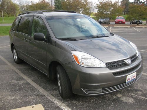 2005 toyota sienna le mini passenger van 5-door 3.3l