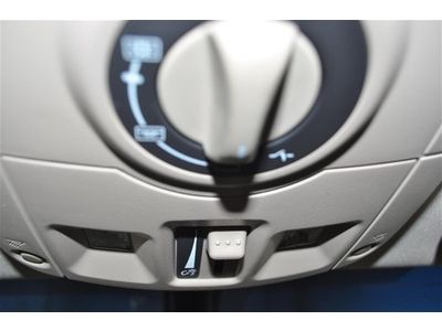 SPRT 3.6L 4DR, AUTO, LEATHER, SUNROOF, PWR SEAT, LOW MILES FINANCING AVAILABLE, image 11