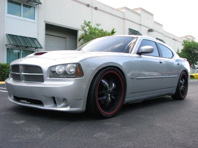 Only 31000 miles !! loaded !!! must see !! carfax certified