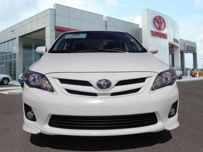 11 S Certified Manual 1.8L Cruise Control AM/FM CD Aux Bluetooth 1 Owner TOC, image 9