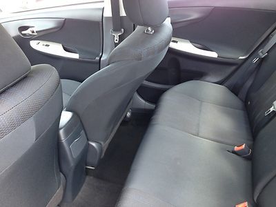 11 S Certified Manual 1.8L Cruise Control AM/FM CD Aux Bluetooth 1 Owner TOC, image 29