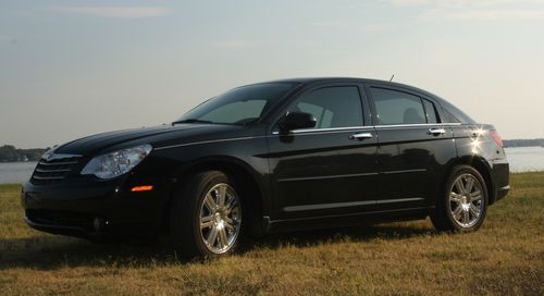 2007 chrysler sebring limited, 38k miles, 1-owner, fully loaded, fantastic cond.