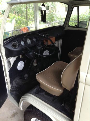 1977 VW Baywindow Bus, image 2