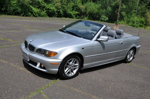 One owner 2004 bmw 325ci convertible 2-door 2.5l no reserve clean carfax mint