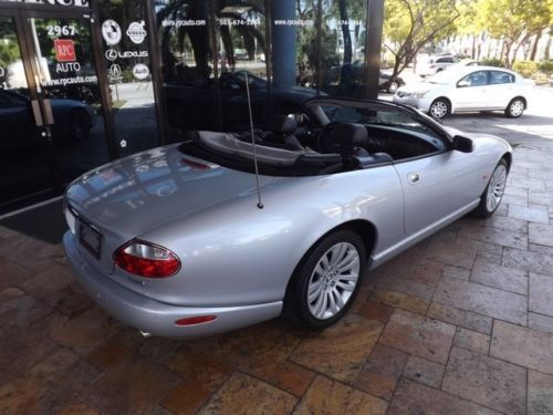 2005 Jaguar XK8 Base Convertible 2-Door 4.2L, image 5