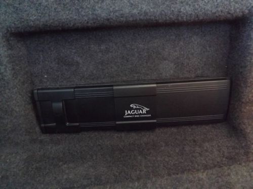 2005 Jaguar XK8 Base Convertible 2-Door 4.2L, image 22