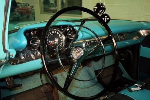 Beautiful Tropical Turqouise/India Ivory 2 door hardtop, image 9