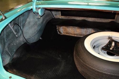 Beautiful Tropical Turqouise/India Ivory 2 door hardtop, image 14