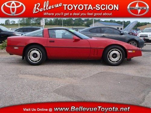 1985 chevrolet corvette 2-door 5.7l glass top