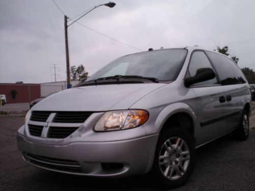 2005 dodge grand caravan se mini passenger van 4-door 3.3l